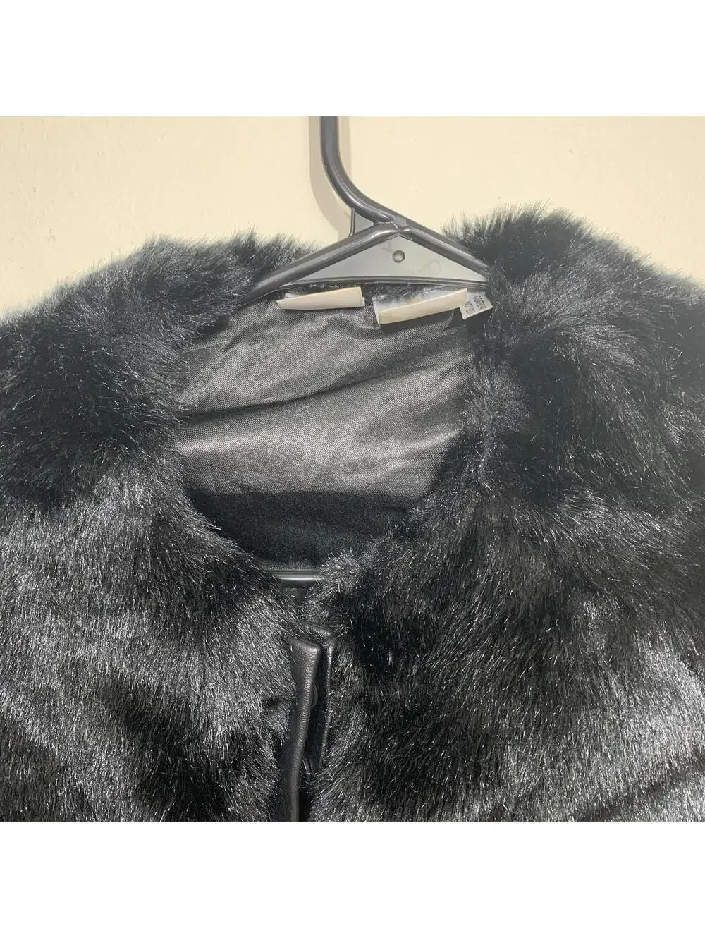 Kardashian Kids Faux Fur Capelet Girls Black Plush Formal Shrug Wrap Button Fron